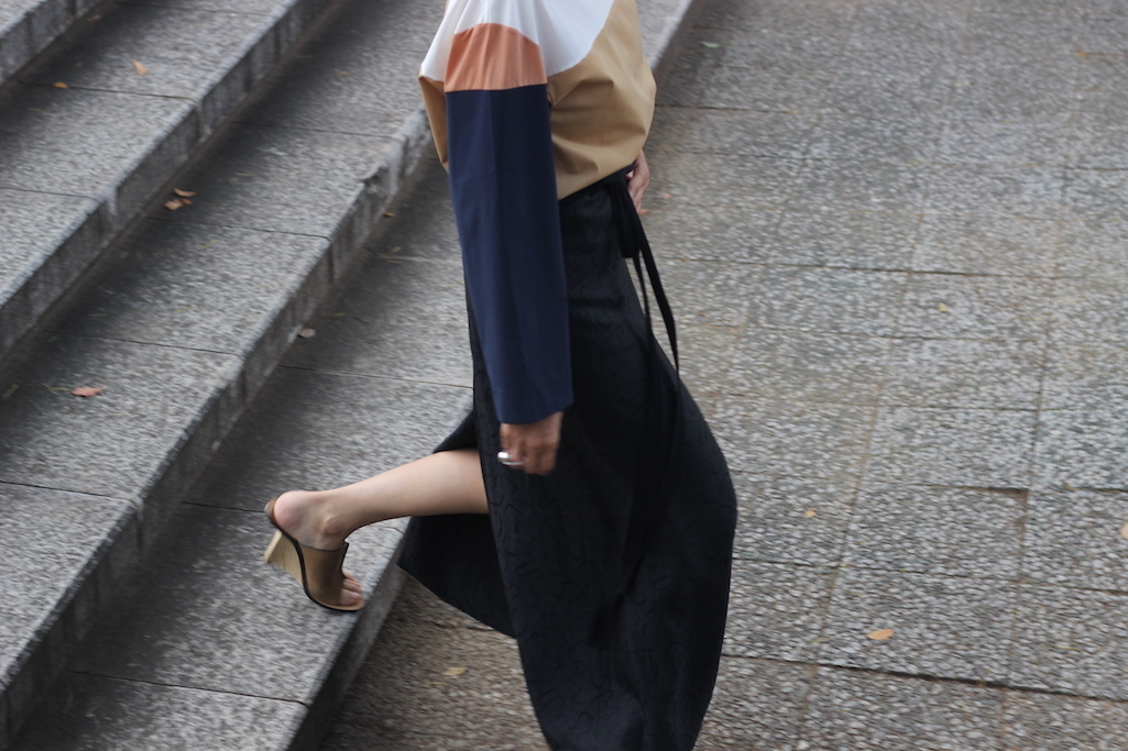 FUMIKA_UCHIDA - SILK MOIRE APRON SKIRT: VIOLA STELLA women's blog