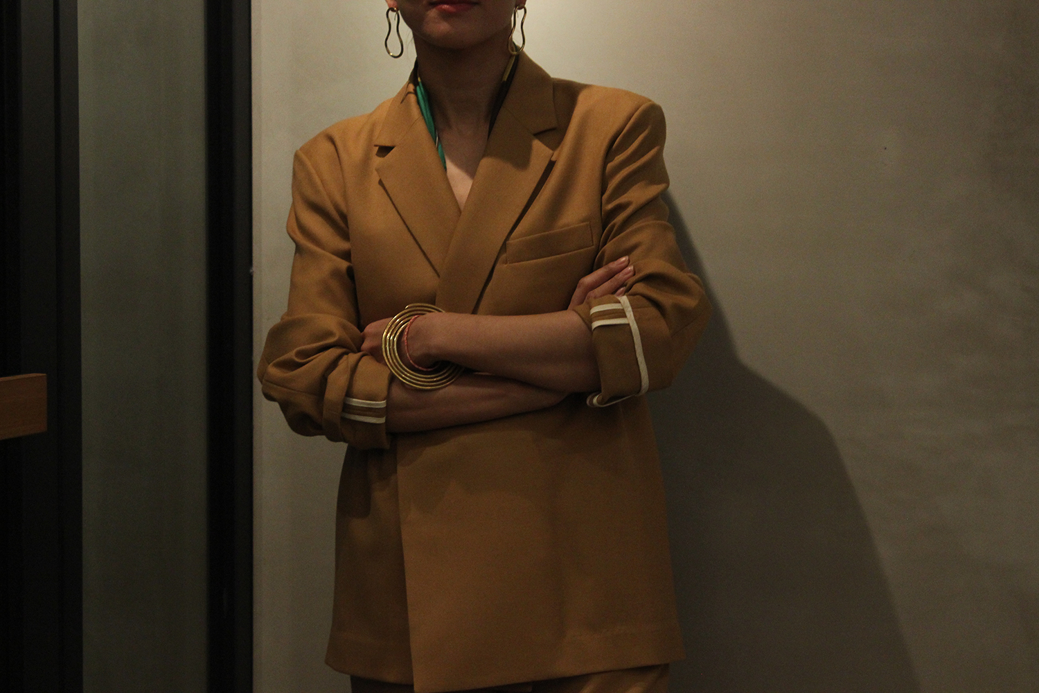 VIOLA STELLA women's blog: jonnlynx - tailored jacket & elastic pants