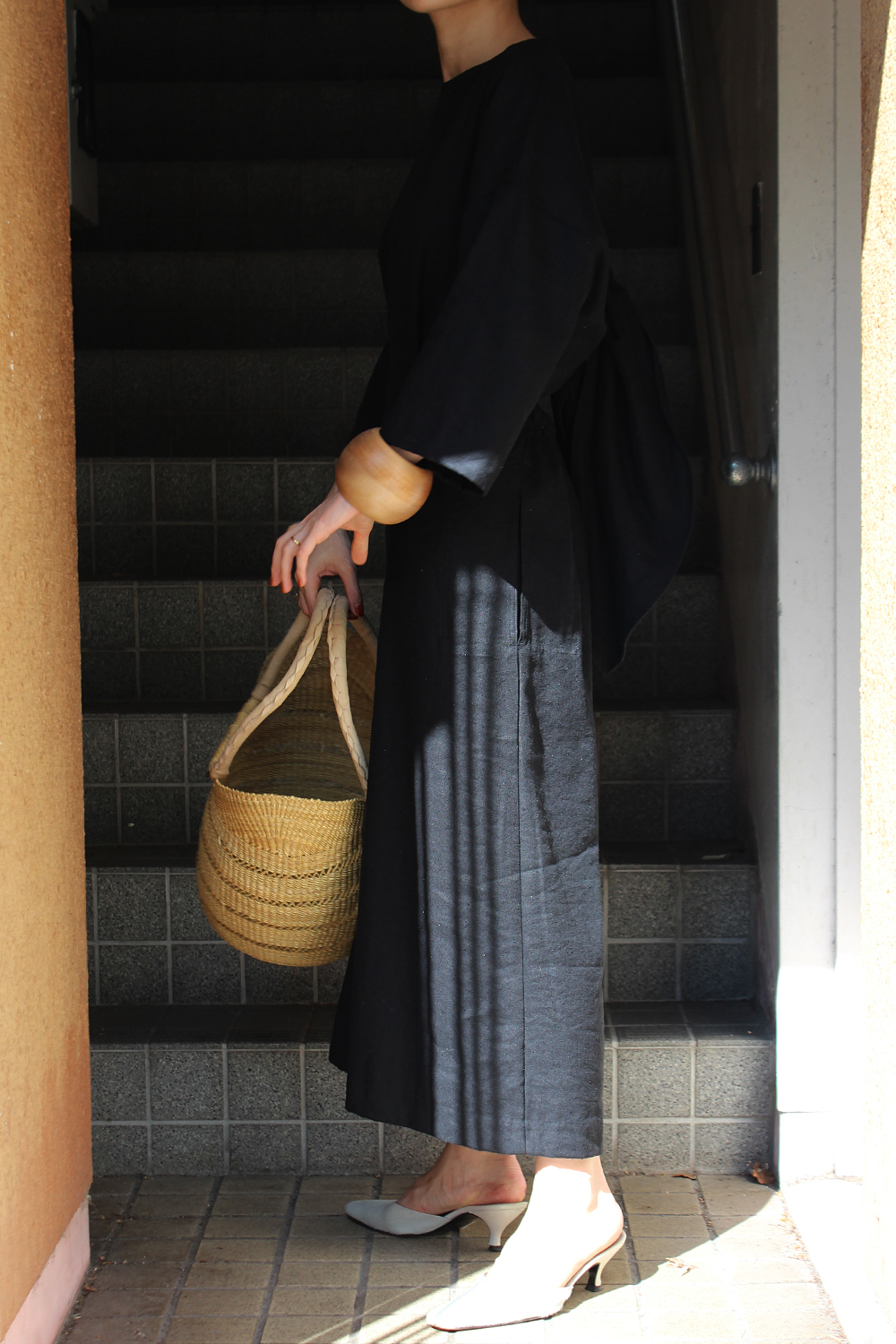 archi - YUCCA ONE PIECE, DURANTA BAG: VIOLA STELLA women's blog