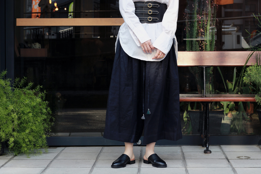 FUMIKA UCHIDA - ROUND BUCKLE KIDNEY BELT: VIOLA STELLA women's blog